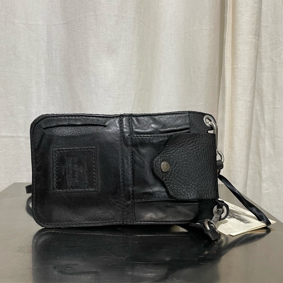 Campomaggi Phone Case in Nero